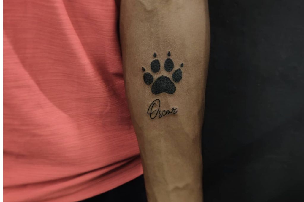 Paw With Name