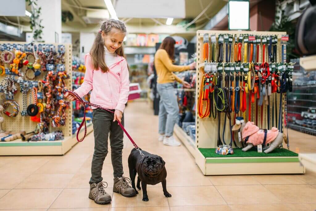 Wide Selection : qualities in your local pet store